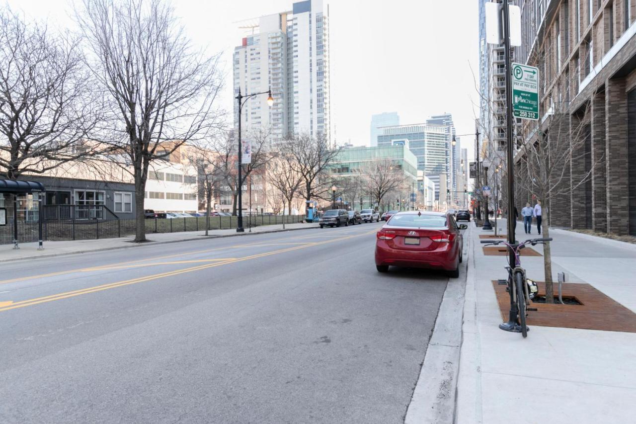 Apartment West Loop W Wd Gym Roof Nr L Chi-772 *