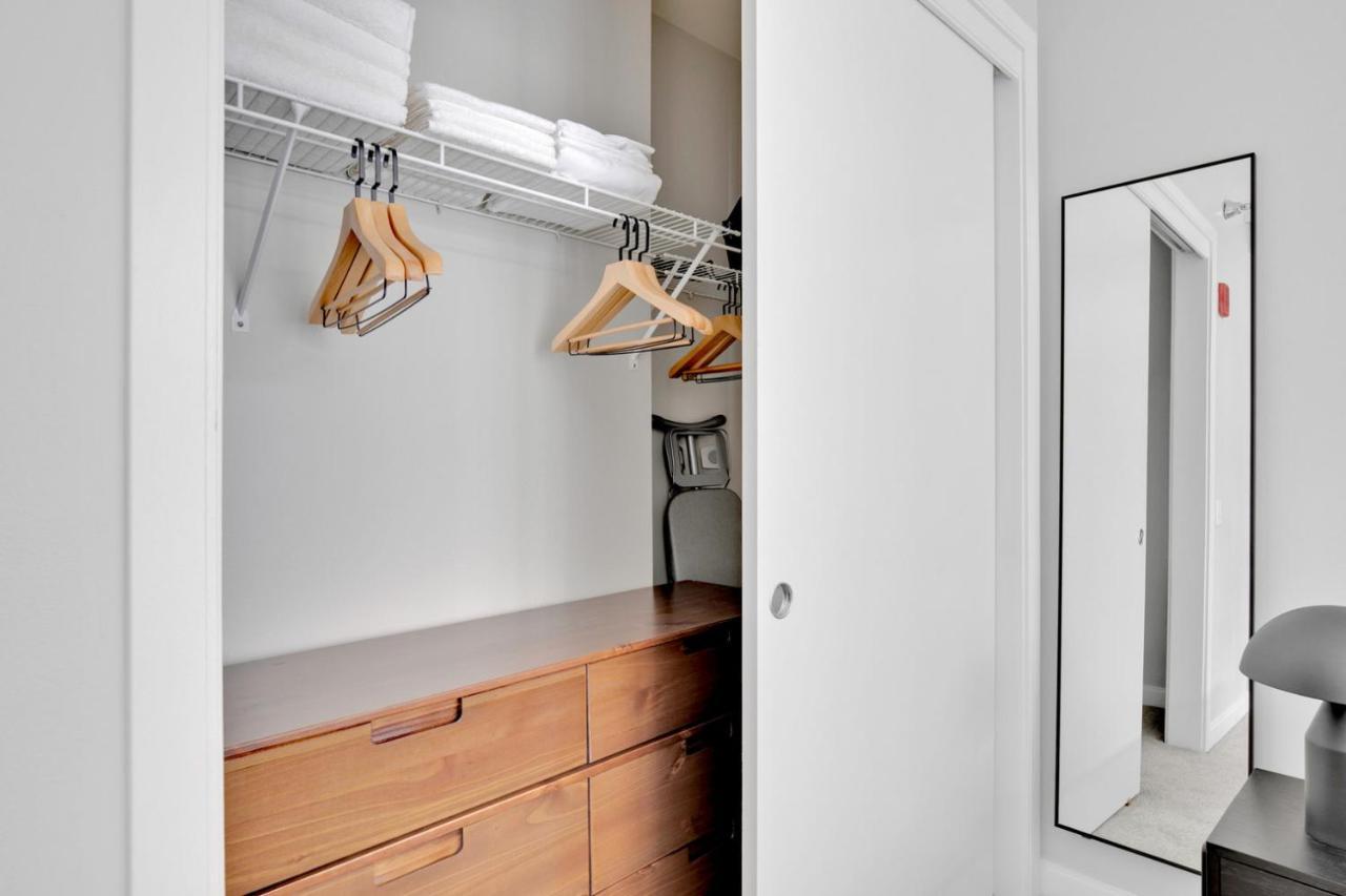 Apartment Loop W Pool Gym Lounge Nr Riverwalk Chi-633 *