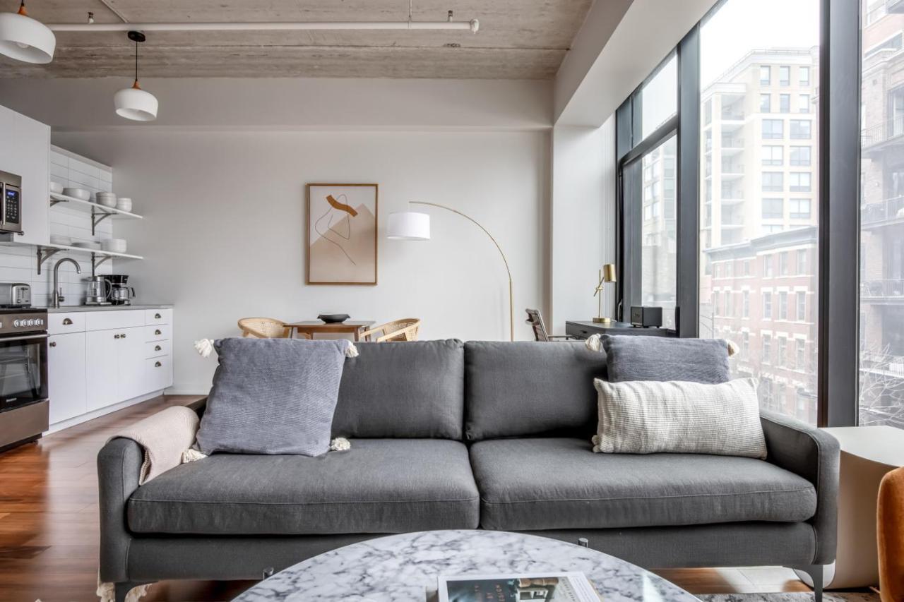 River North 1br W Gym Lounge Roof Nr Riverwalk Chi-899 Chicago