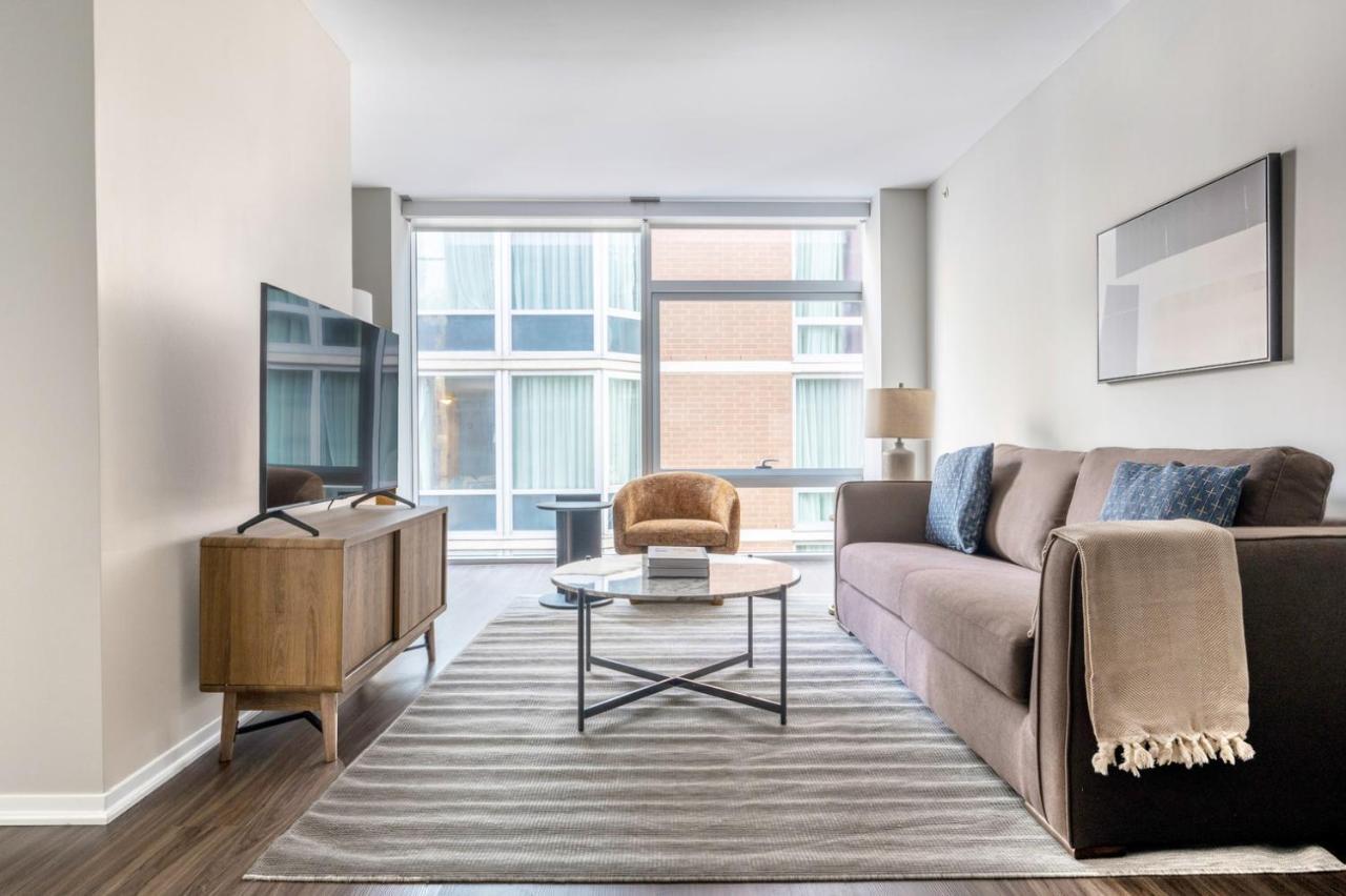 Streeterville 1br W Pool Gym Nr Riverwalk Chi-878 * Chicago