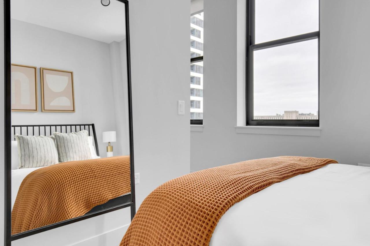 Loop 1br W Gym Roof Lounge Same Block As L Chi-668 Apartment