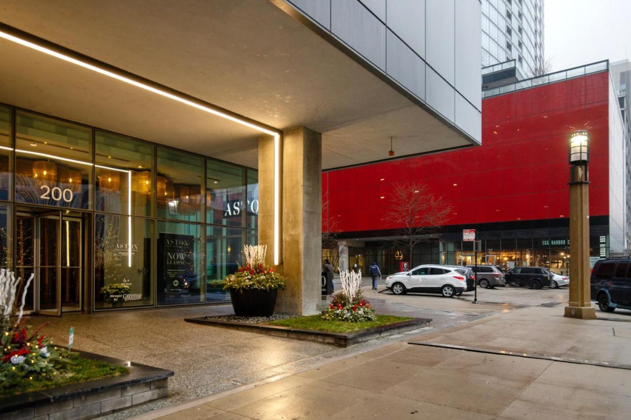 Streeterville 1br W Pool Gym Nr Riverwalk Chi-878 *