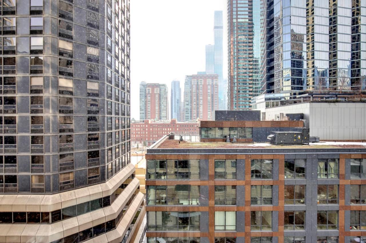 Streeterville 2br W Deck Gym Nr Park Chi-589 Apartment Chicago