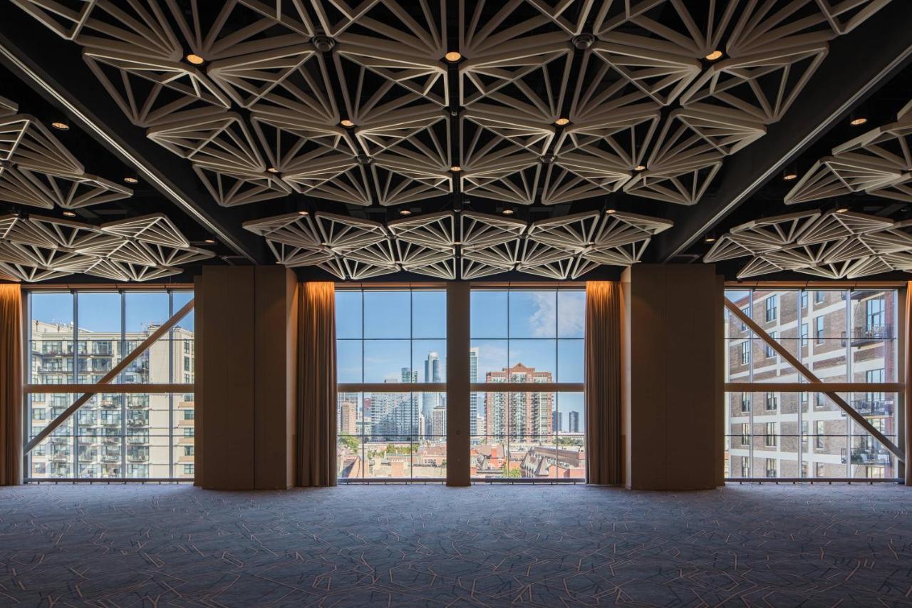 Marriott Marquis Hotel 4*