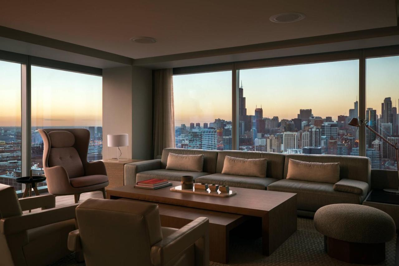 Marriott Marquis Hotel
