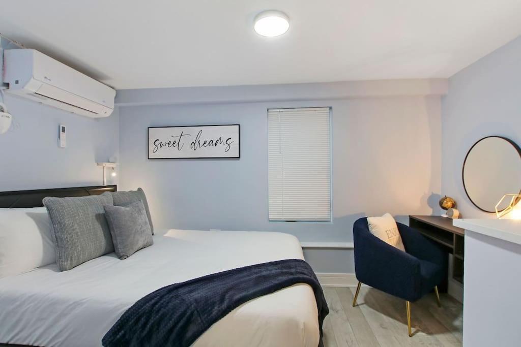 2br Modern And Cozy Apt Logan Square Pet Friendly Apartment