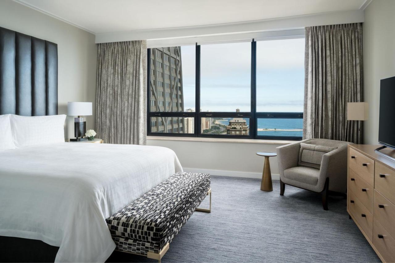 The Ritz-carlton, Hotel