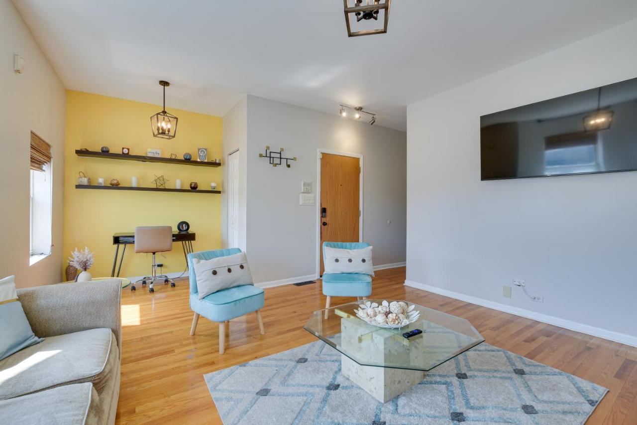Laptop Workspace, 6 Mi To Downtown! * Chicago