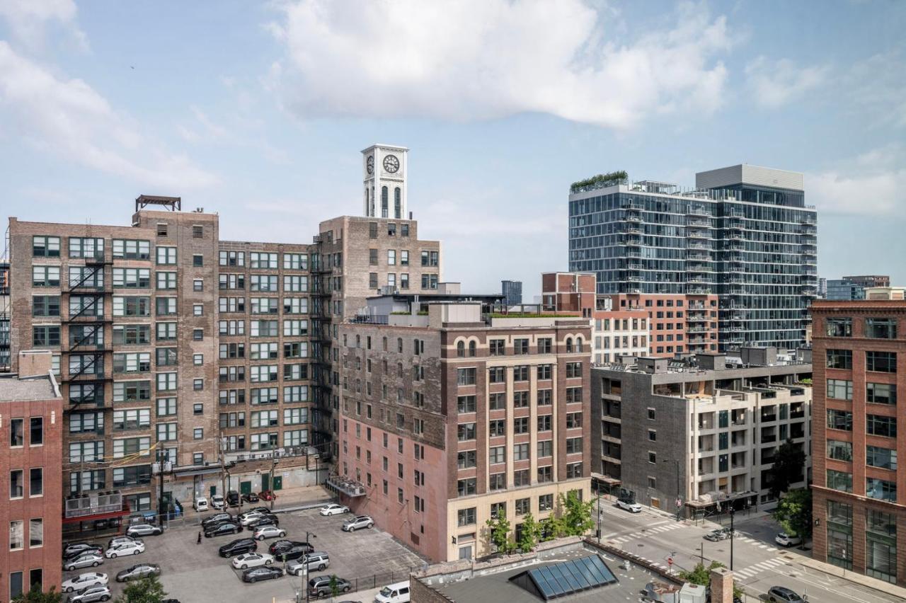 West Loop 2br W Theater Gym Nr Restaurant Row Chi-950 Apartment Chicago