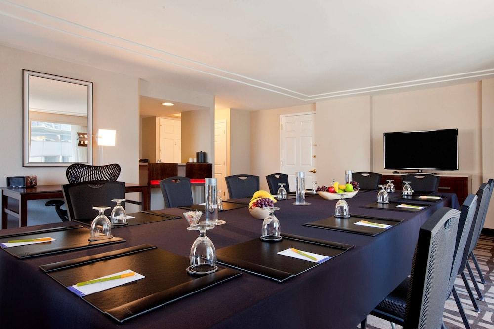 Hilton Garden Downtown/magnificent Mile 3* Chicago