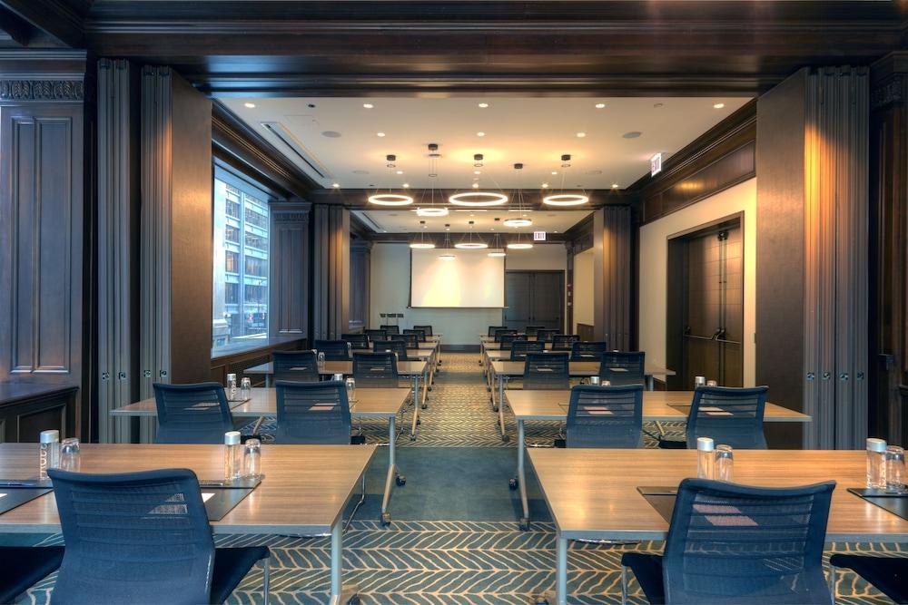 Hyatt Centric The Loop