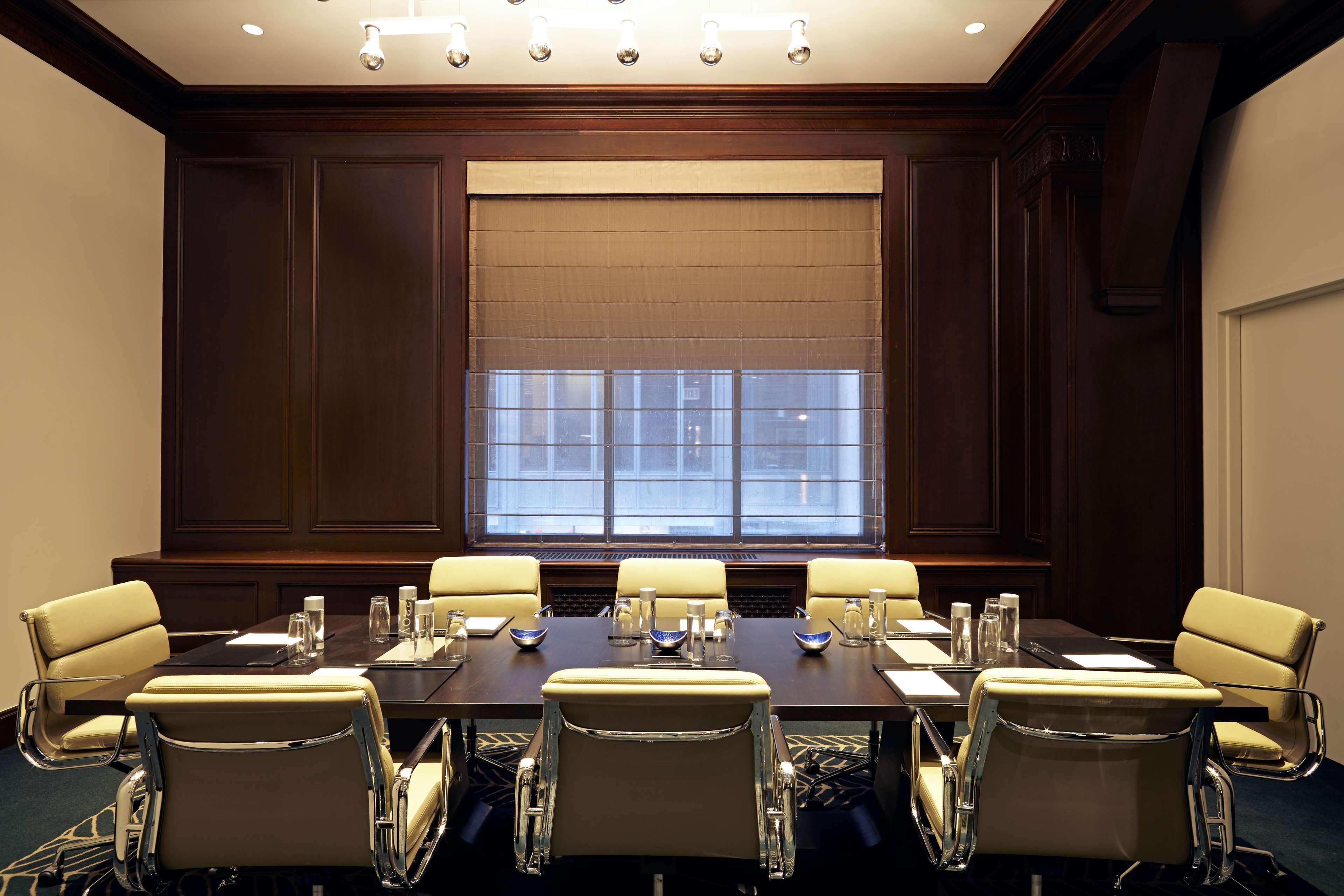 Hyatt Centric The Loop Hotel