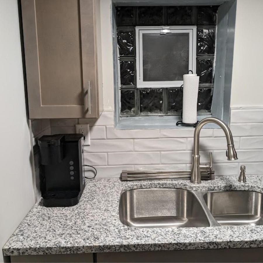 Modern 2 Bdrm In Chicago