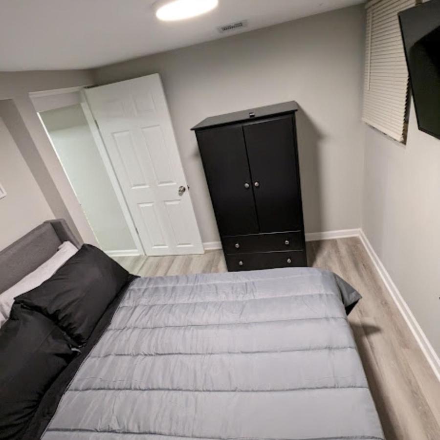 Modern 2 Bdrm In Apartment
