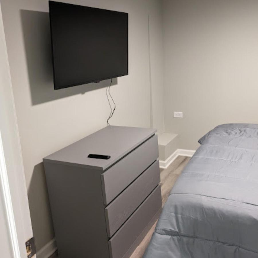Apartment Modern 2 Bdrm In Chicago