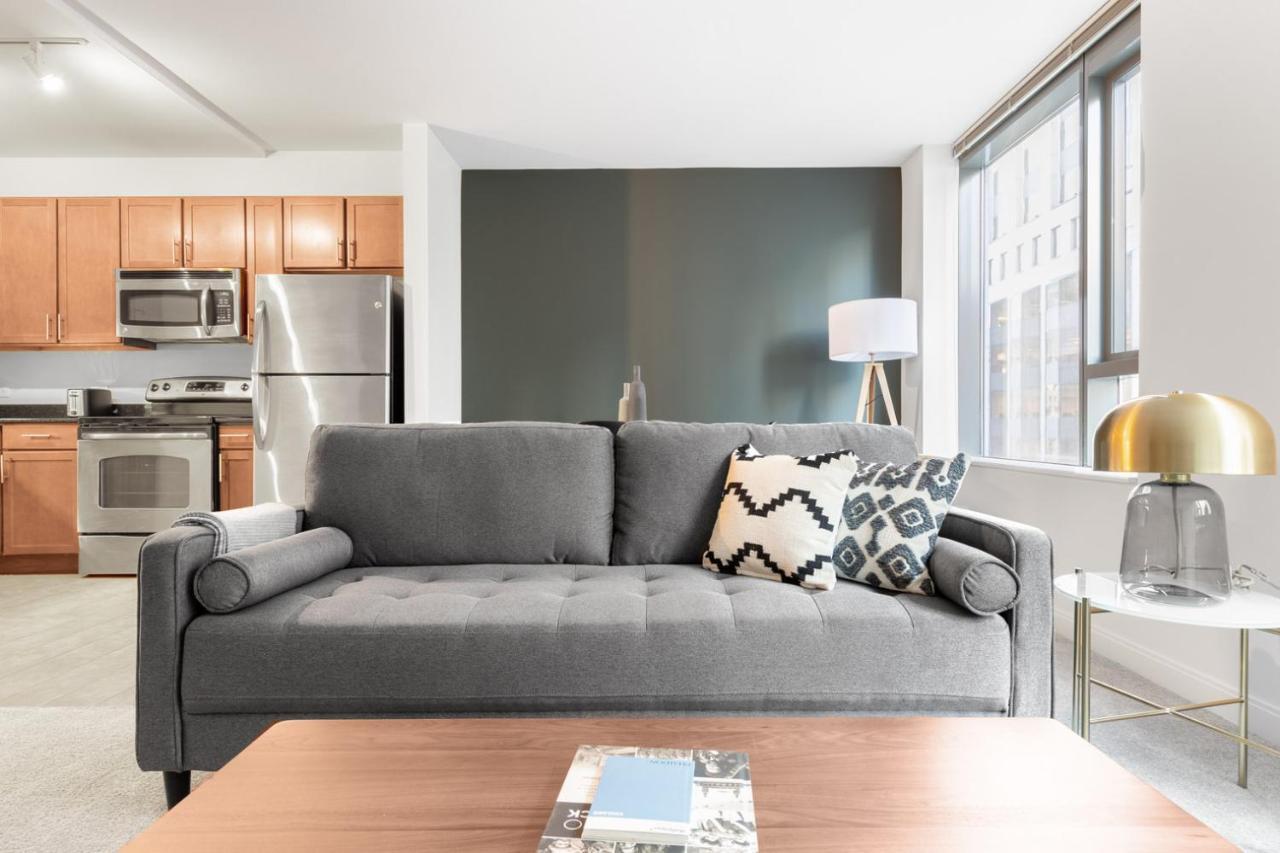 Loop 1br W Pool Gym Nr Financial District Chi-268 Chicago