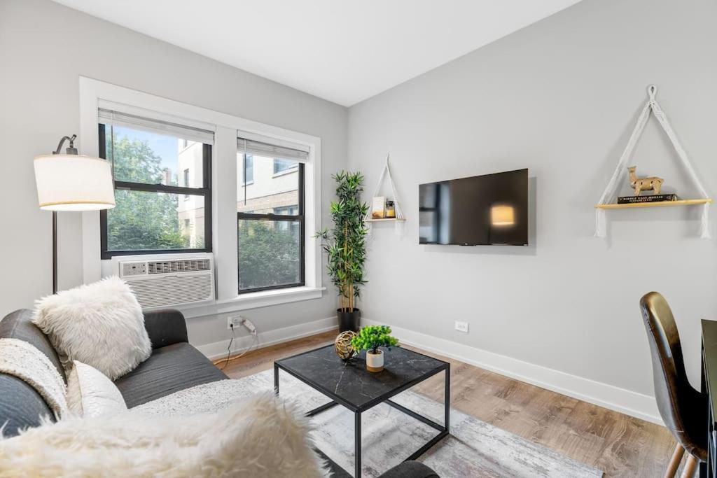 1-bedroom Chic With Laundry - Brompton 55-57 Rep