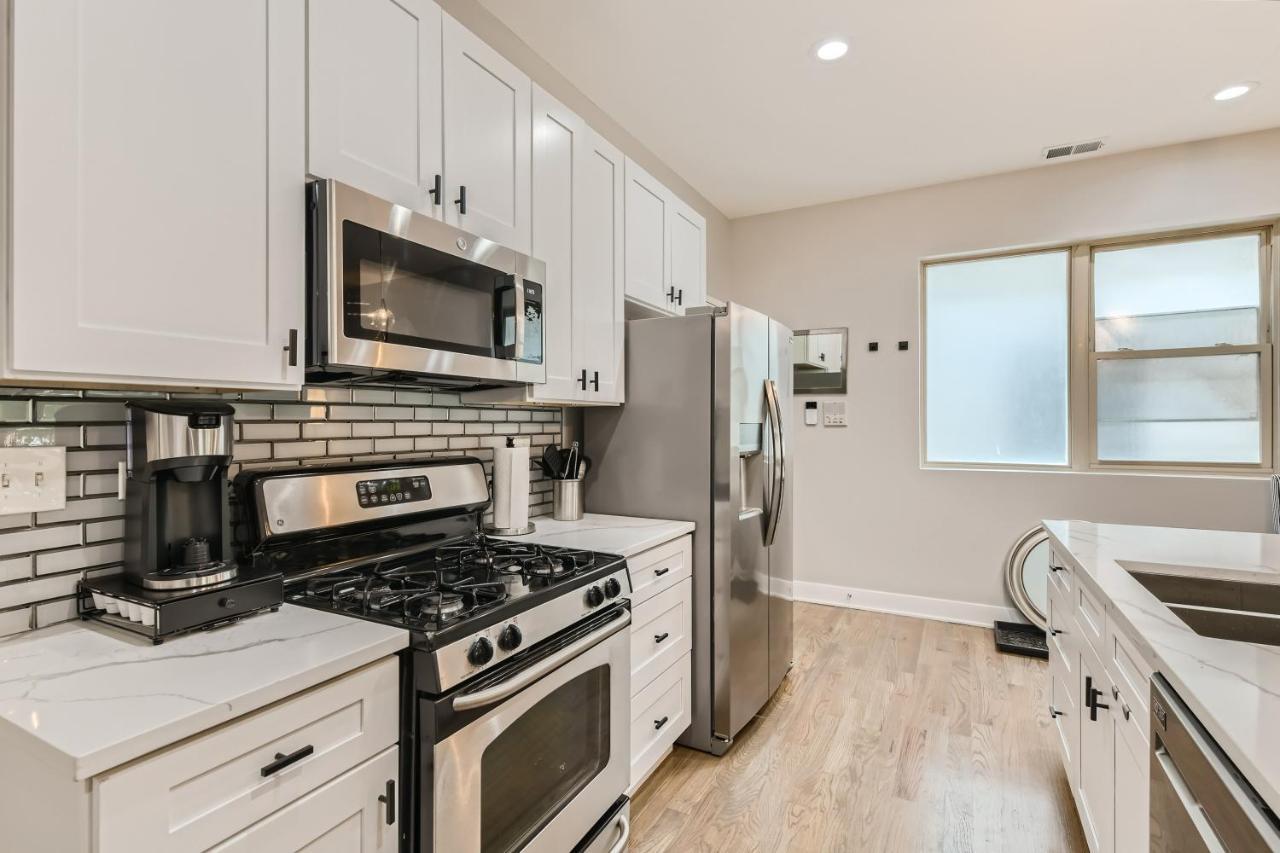 Apartment University Of - 1 Bed / 2 Bath W/parking Space Chicago