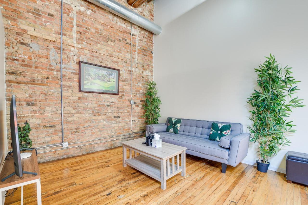 Loft Walk To Soldier Field! Apartment Chicago