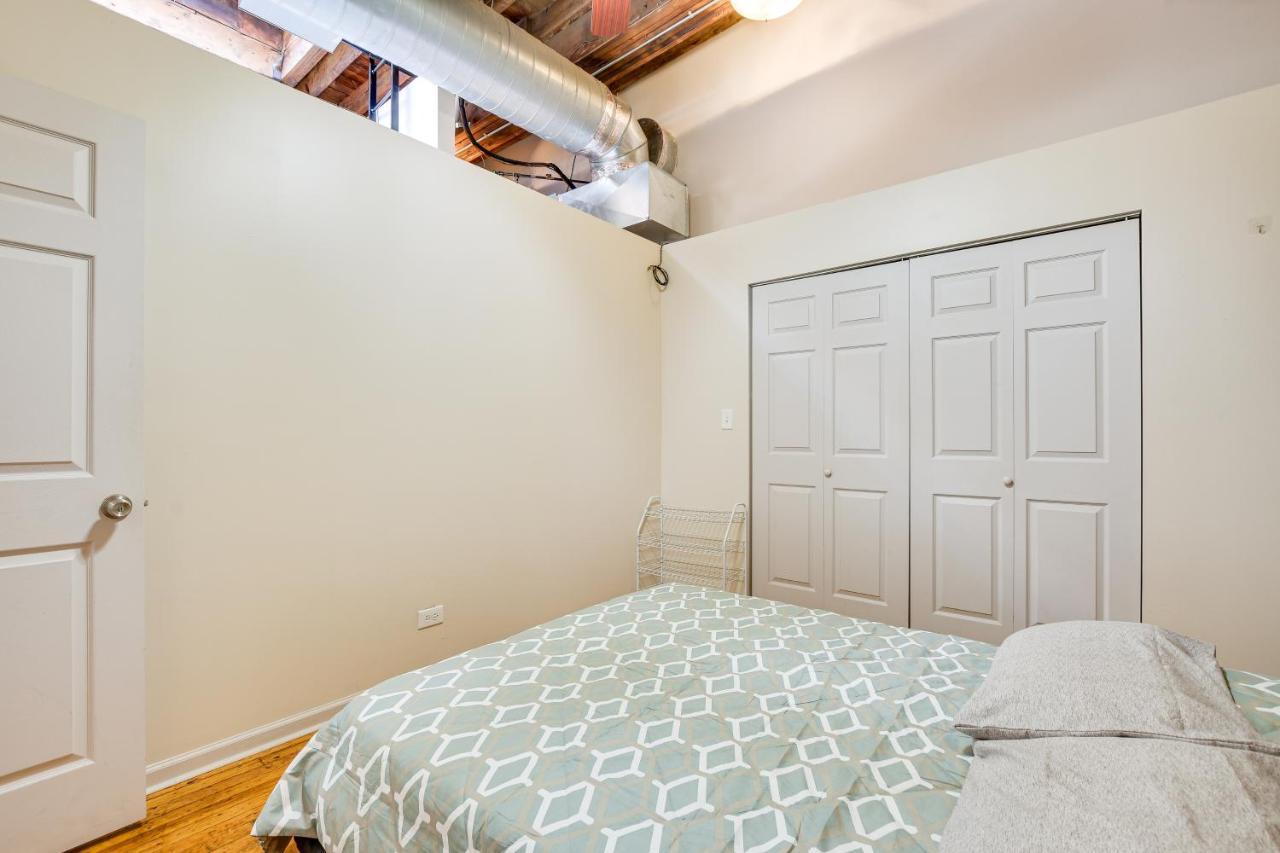 Loft Walk To Soldier Field! Apartment Chicago