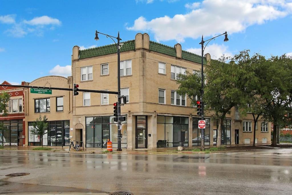 Modern & Furnished 2br Apt With In-unit Laundry - Sunnyside 2e *