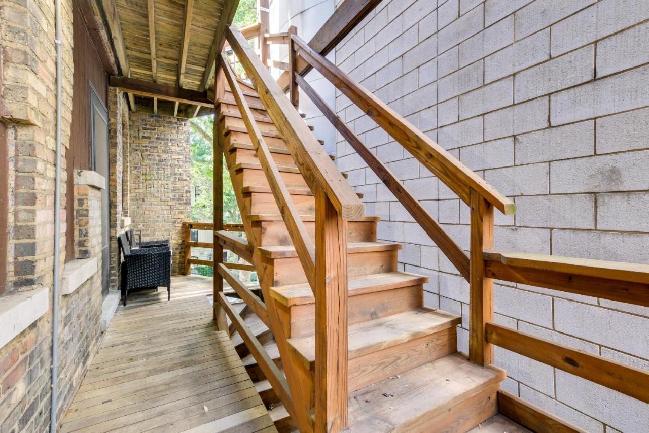 Apartment Near Lincoln Park And Depaul!