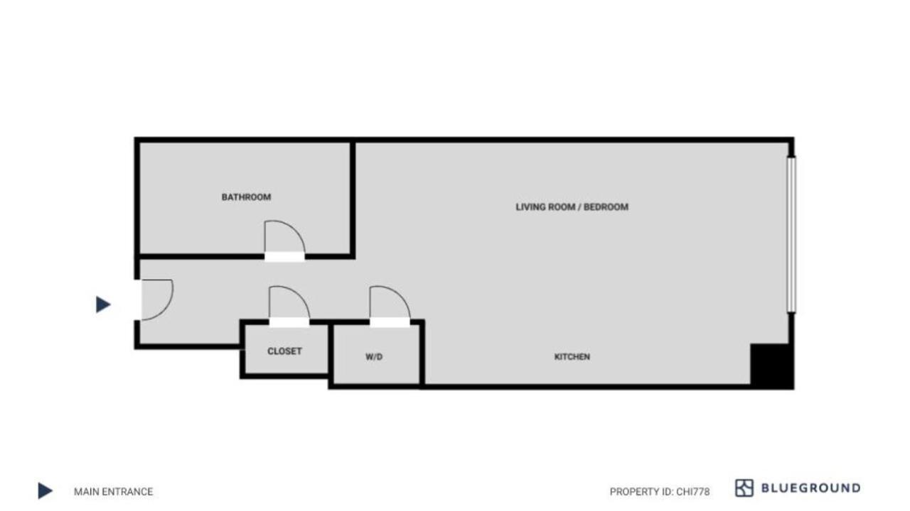 West Loop W Wd Gym Lounge Nr L Chi-778 *