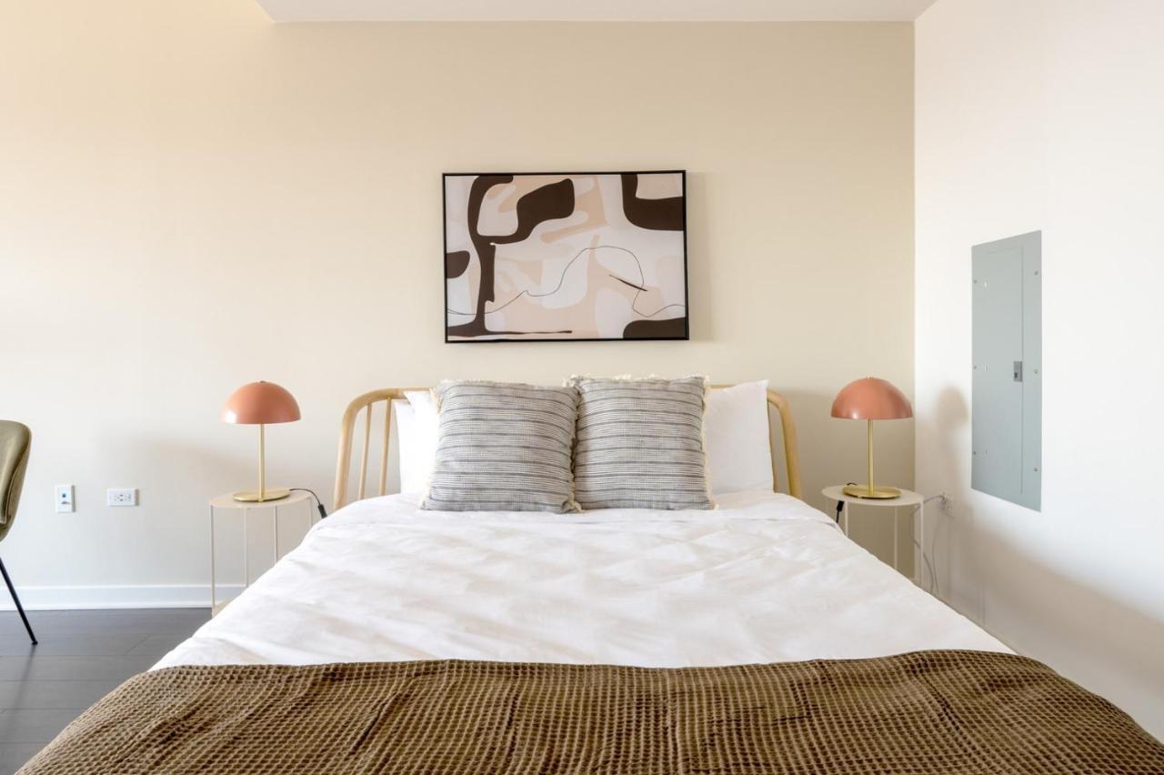 West Loop W Wd Gym Lounge Nr L Chi-778 Apartment *