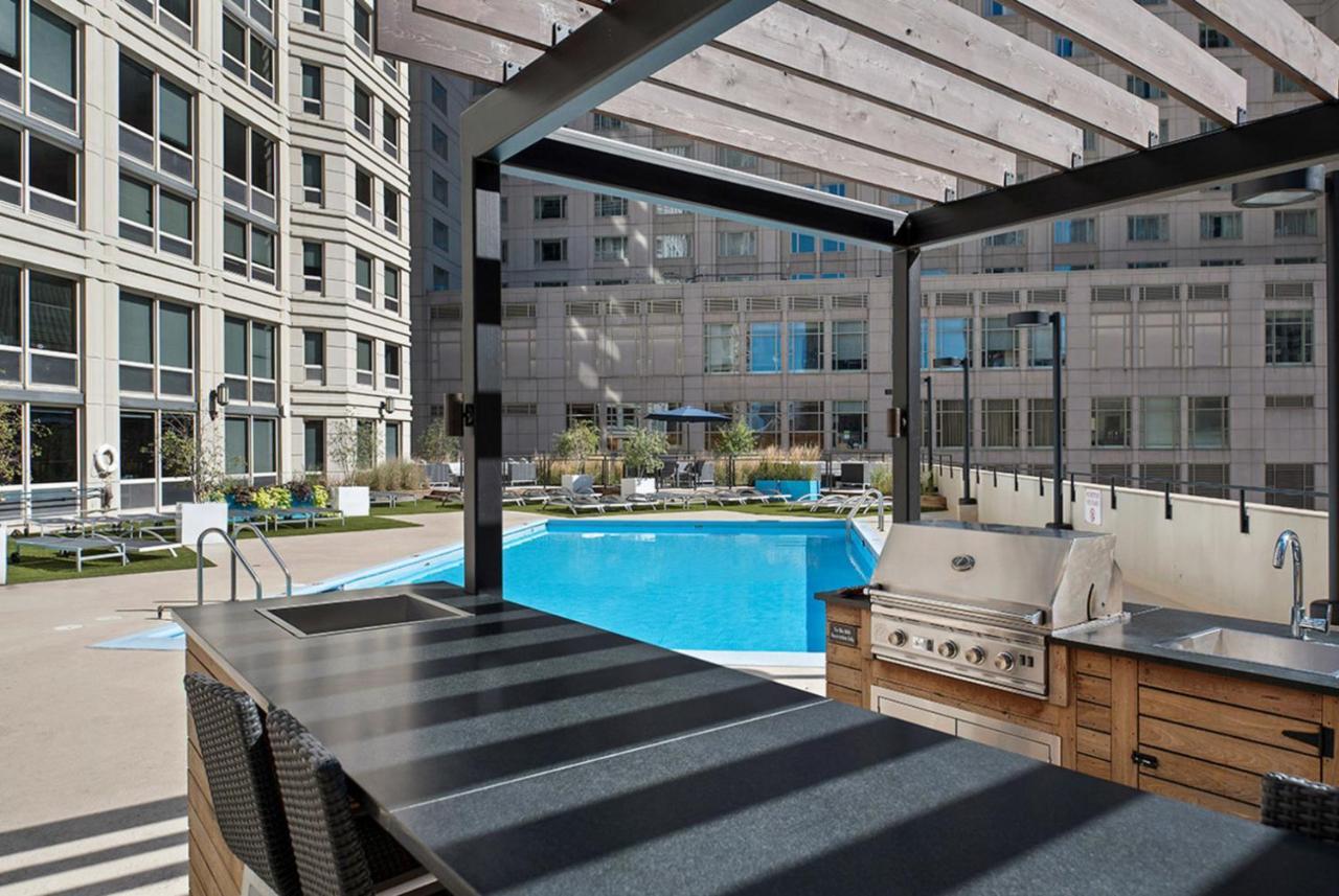 River N 2br W Gym Wd Nr Magnificent Mile Chi-164 *
