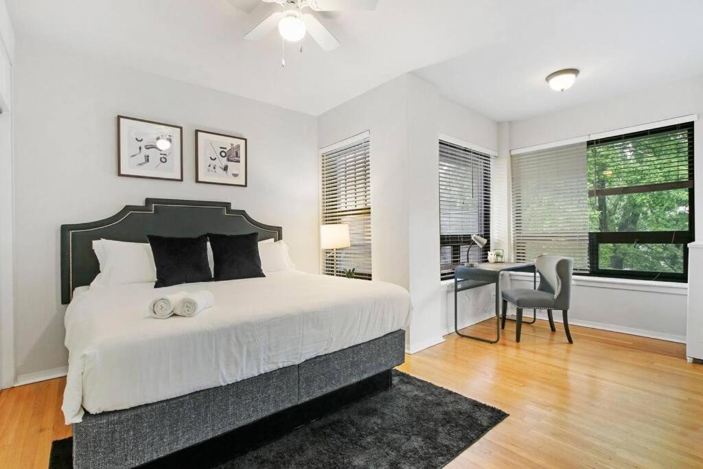Charming 3br In Prime Location *