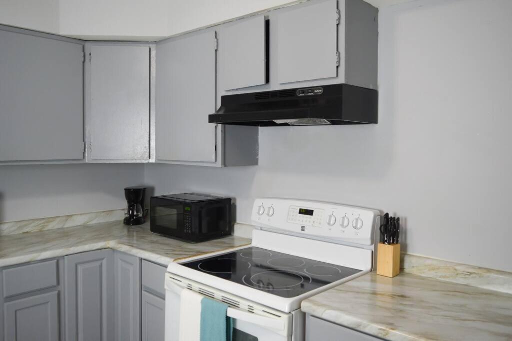 Apartment Cozy North Side For Exploring