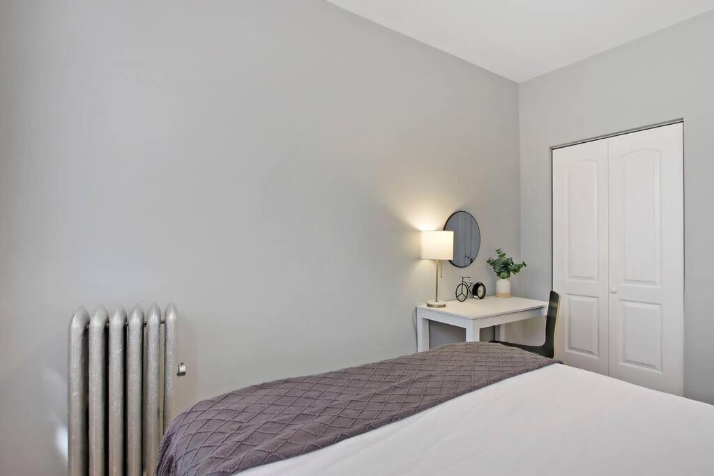 Apartment Enchanting 1-bedroom Lakeview - Belmont F6 *