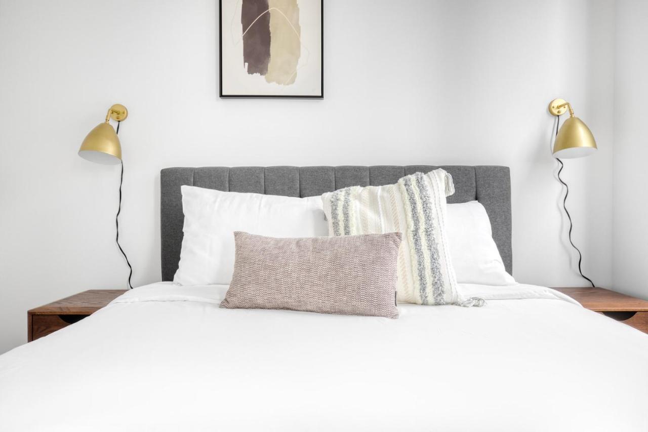 Loop 2br W Lounge Gym Nr Riverwalk Chi-959