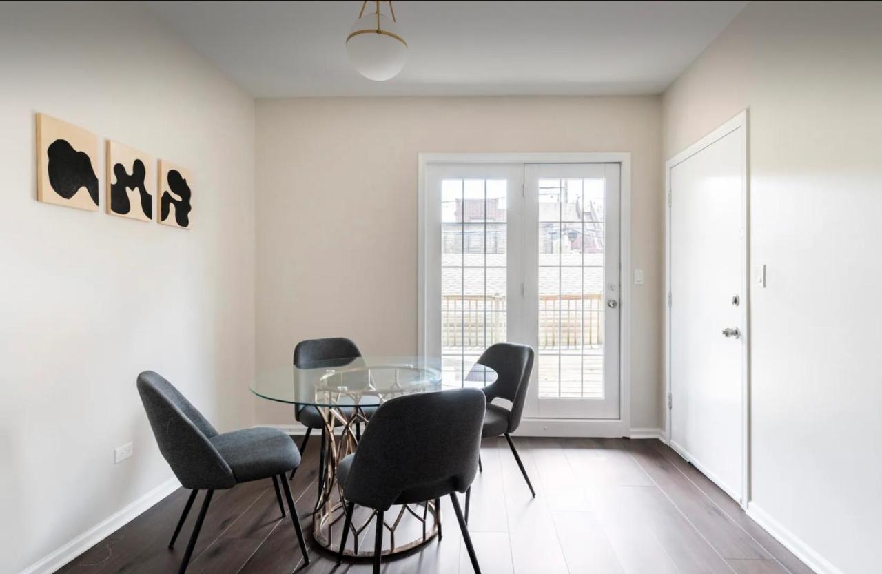 New! Spacious Art Deco Modern 5 Bd/3ba * Chicago