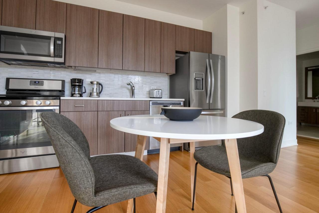 Apartment Streeterville 1br W Lounge Terrace N Navy Pier Chi-1000