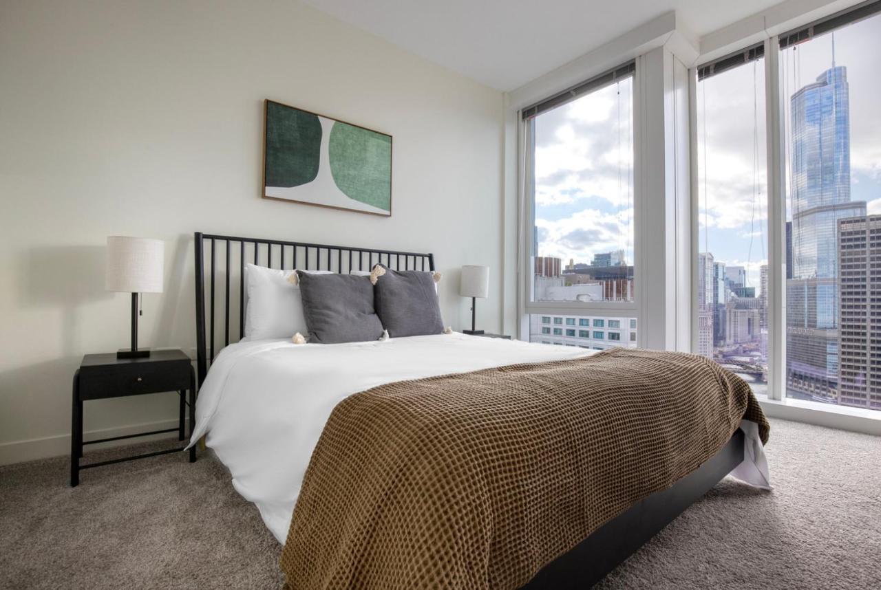 Streeterville 1br W Lounge Terrace N Navy Pier Chi-1000