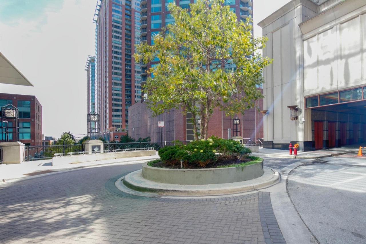 Streeterville 1br W Lounge Terrace N Navy Pier Chi-1000