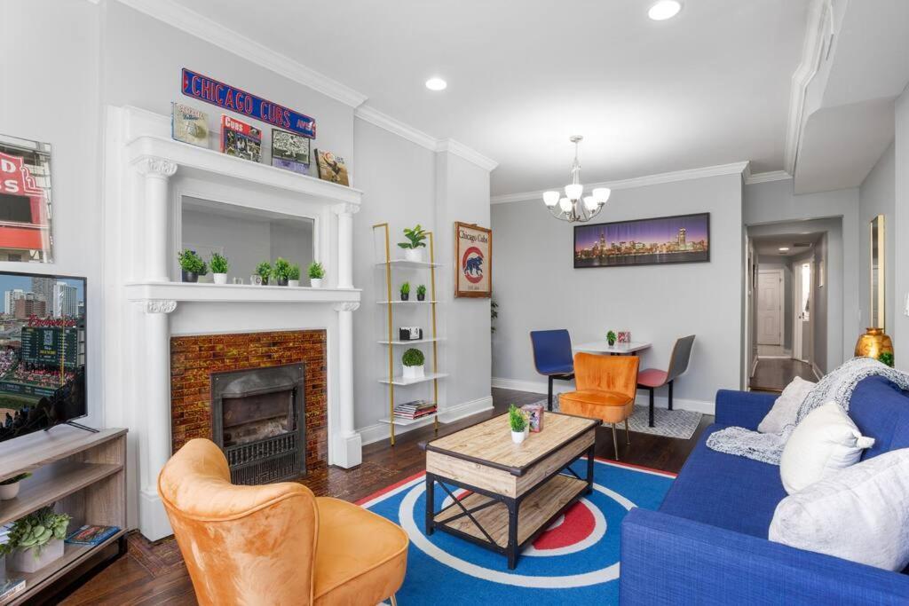 Apartment Game Day Getaway - 3br In Vibrant Wrigleyville
