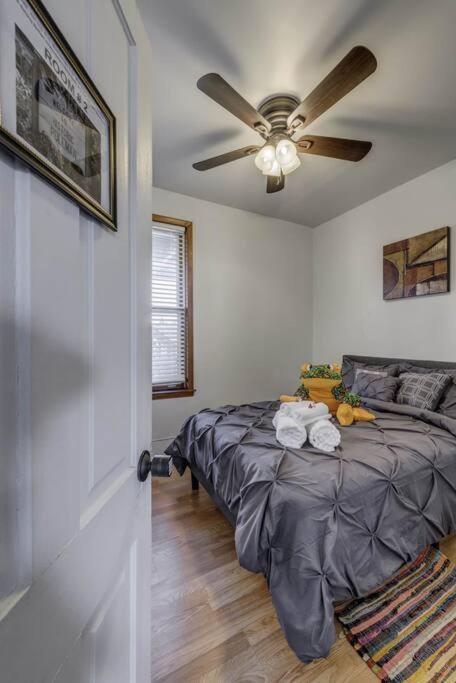 Historical Pullman - Fully Furnished Apartment Chicago