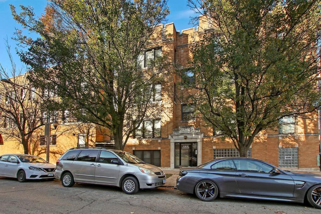 Comfortable 2br Apt - Sunnyside 2f Apartment Chicago