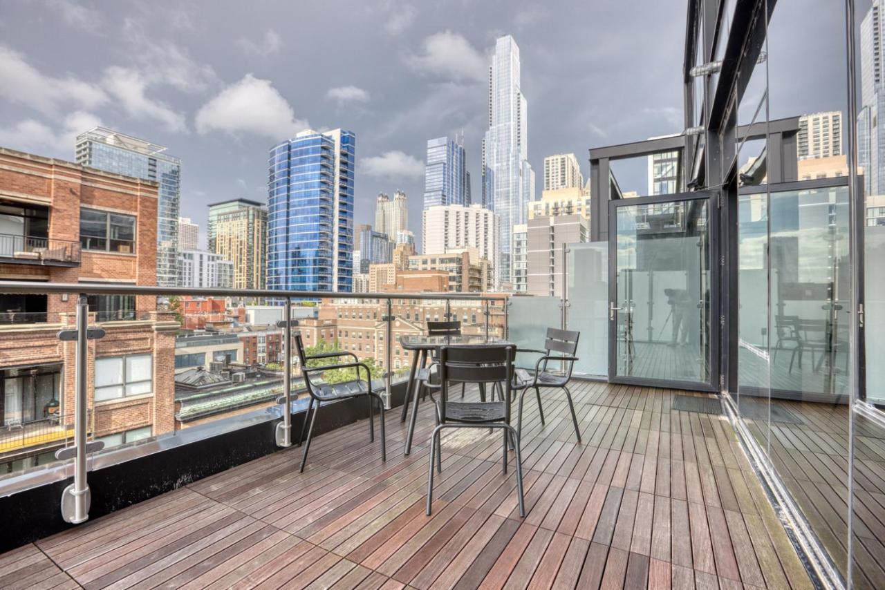 River N 3br W Gym Rooftop Nr L Park Chi-323 Apartment