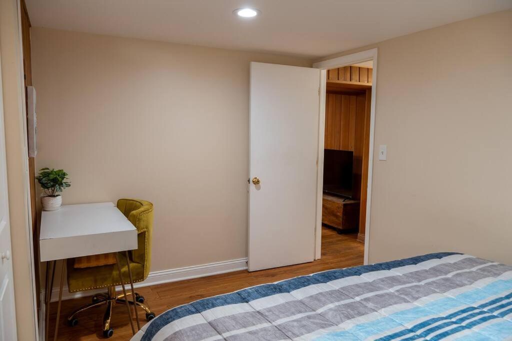 2br Northside Bliss, Near Parks And Dining Apartment Chicago