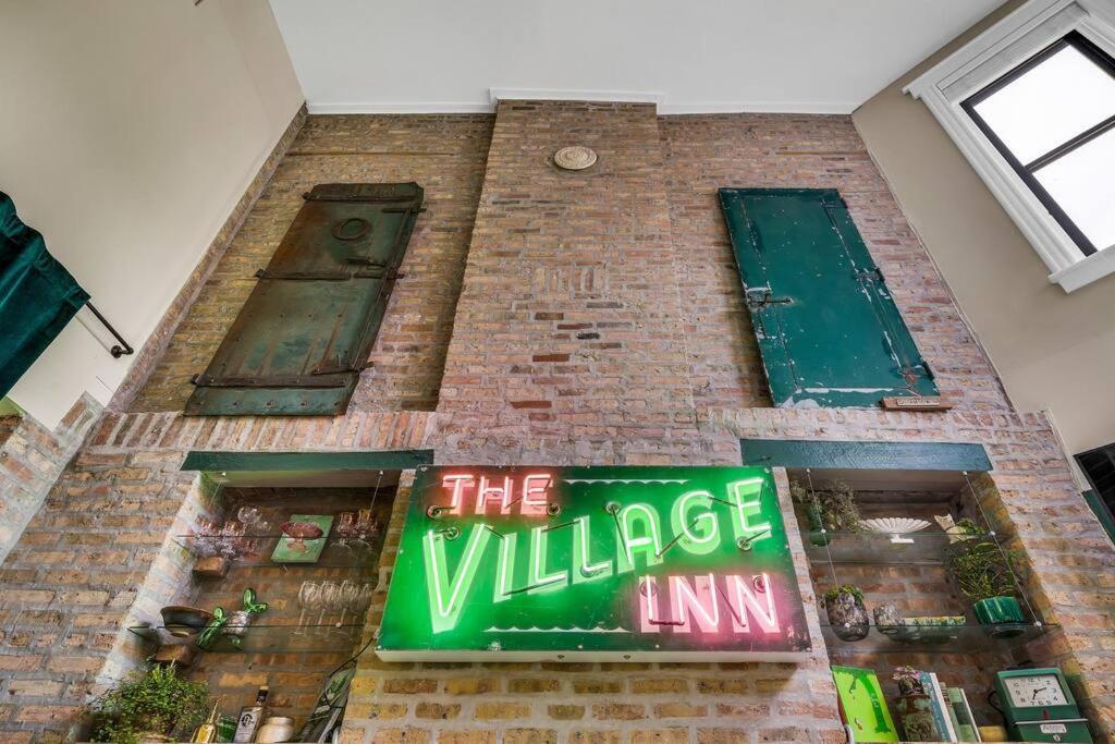 The Village By Dakota Gal Digs Holiday home Chicago