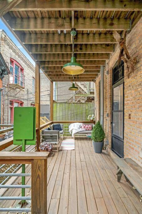 Holiday home The Village By Dakota Gal Digs Chicago