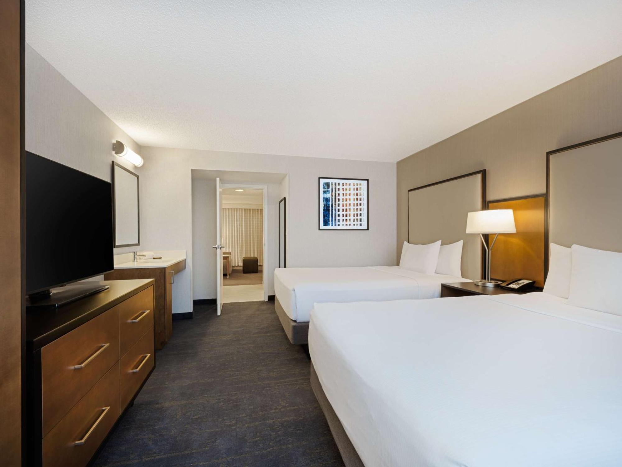 Hotel Embassy - Downtown River North Chicago