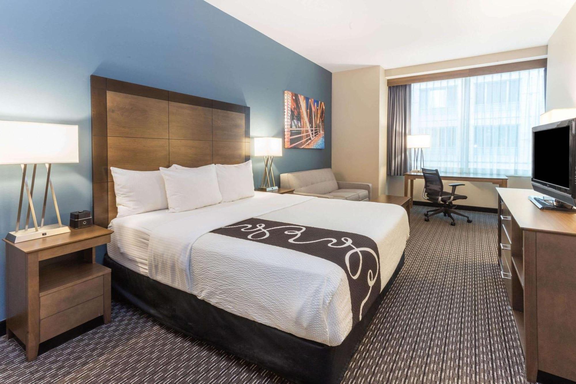 La Quinta By Wyndham Downtown