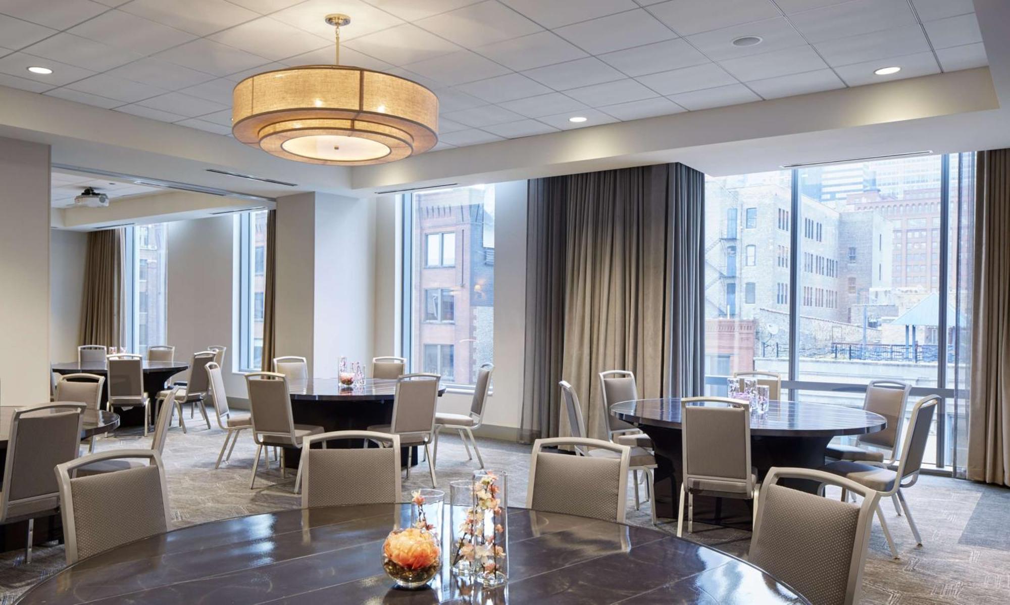 Hampton Inn Chicago West Loop Fulton Market Area Hotel 3*