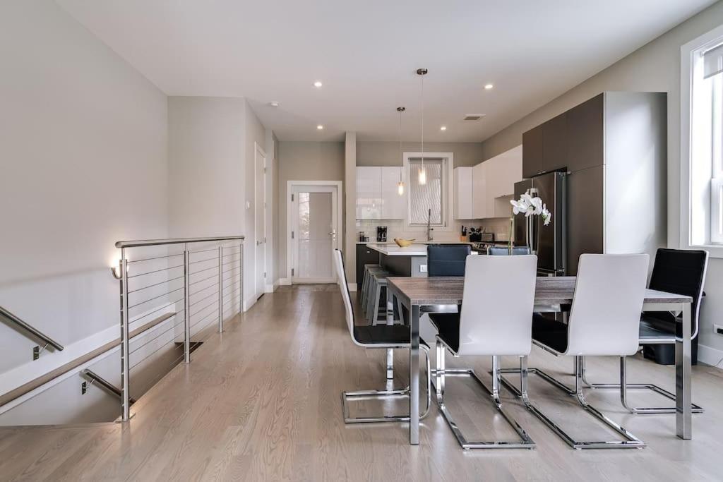 Stunning Duplex #1 - Downtown River North * Chicago