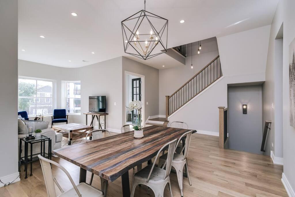 Immaculate Brand New Penthouse *