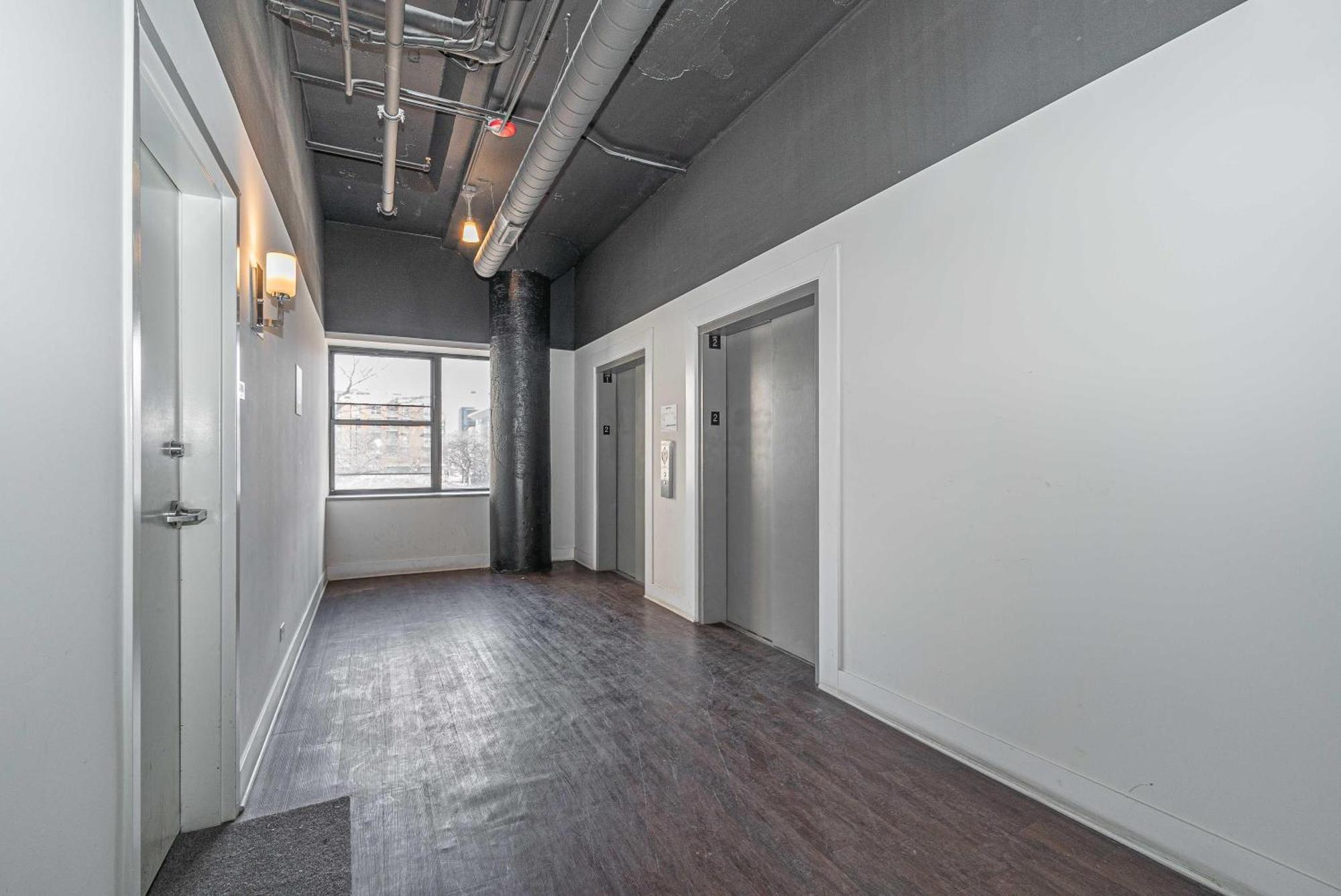 Mccormick Place Luxury Penthouse Duplex With Personal Rooftop With Optional Parking For 8 Guests * Chicago